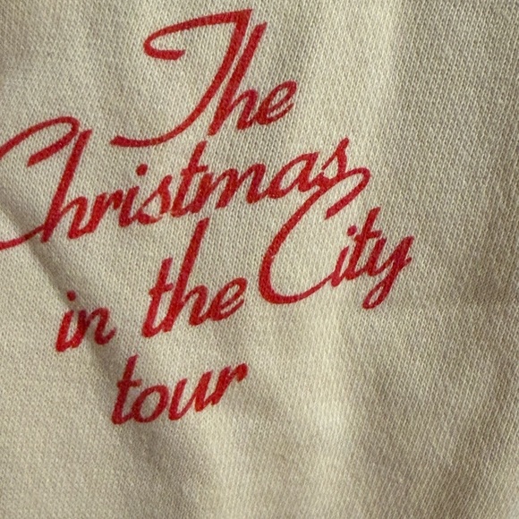 Cream Sweatshirt - Picture 5 of 5